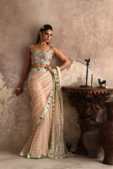 Wardha Saleem | Layla Formals 25 | Mizrab