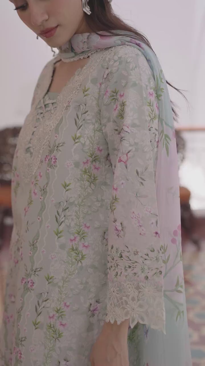 Neeshay | Summer Lines | AVELINE