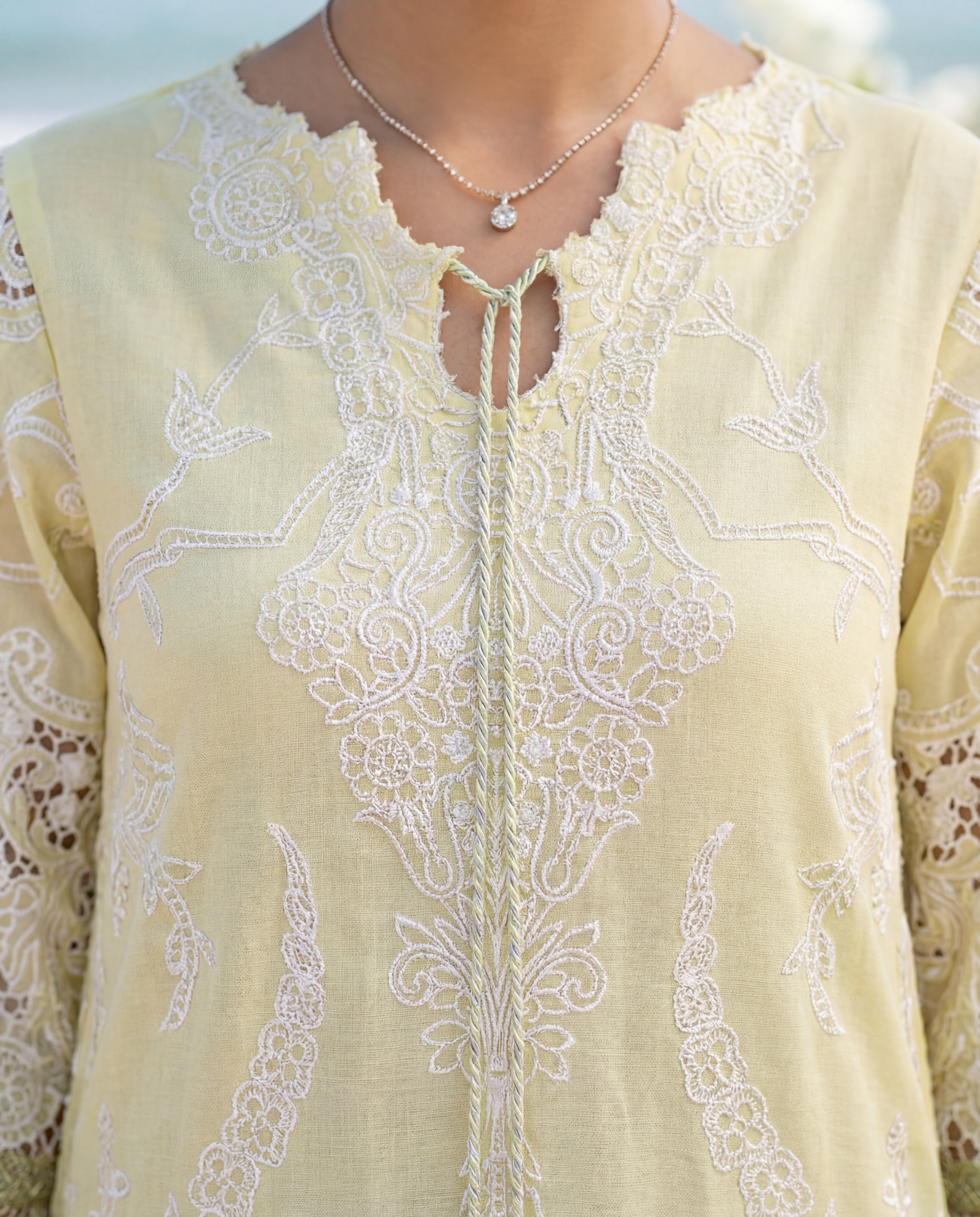 Threads and Motifs | Formal Outfits | 10657