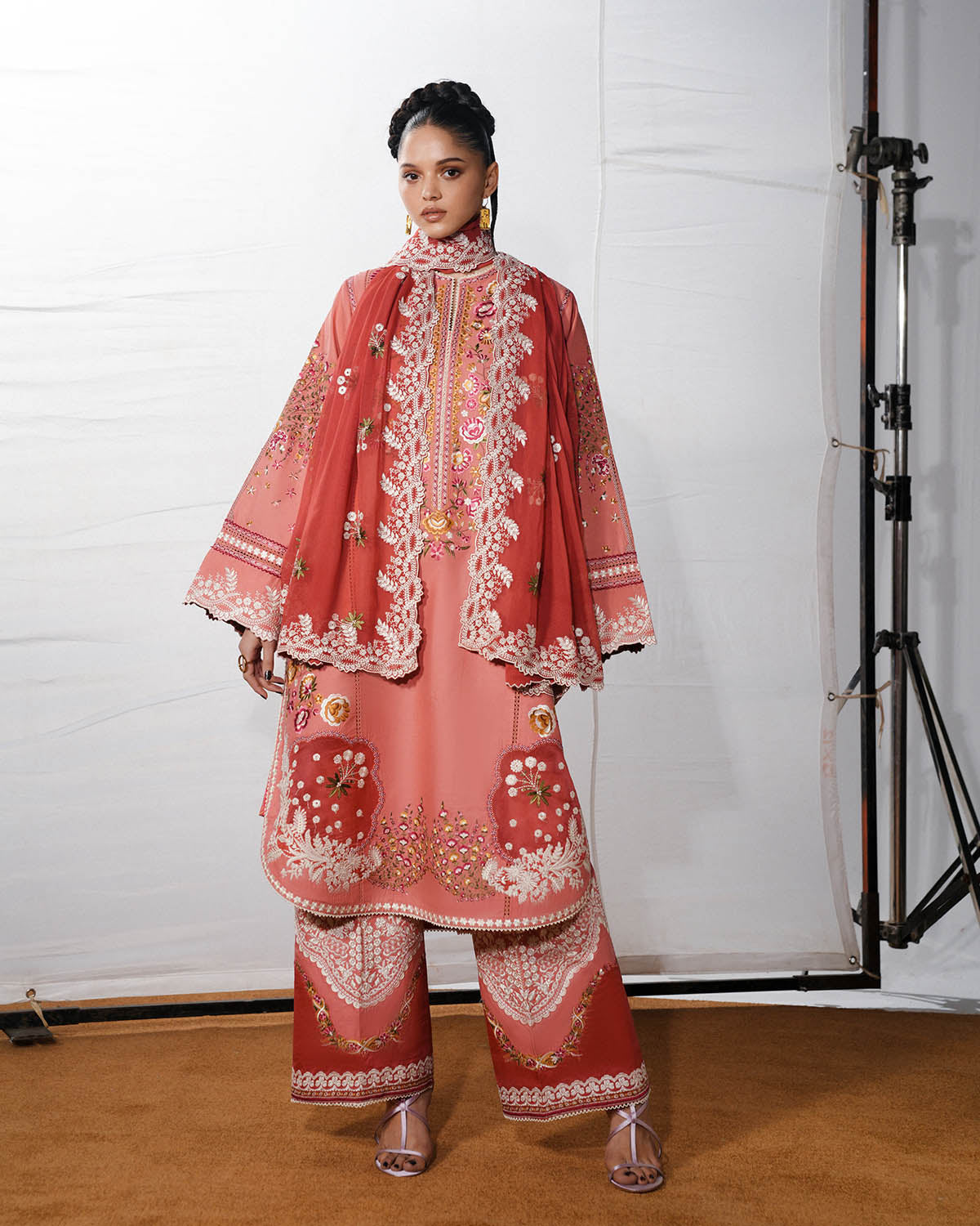 Jugnu Lahore | The Reserved View SS Edit | Dinaz