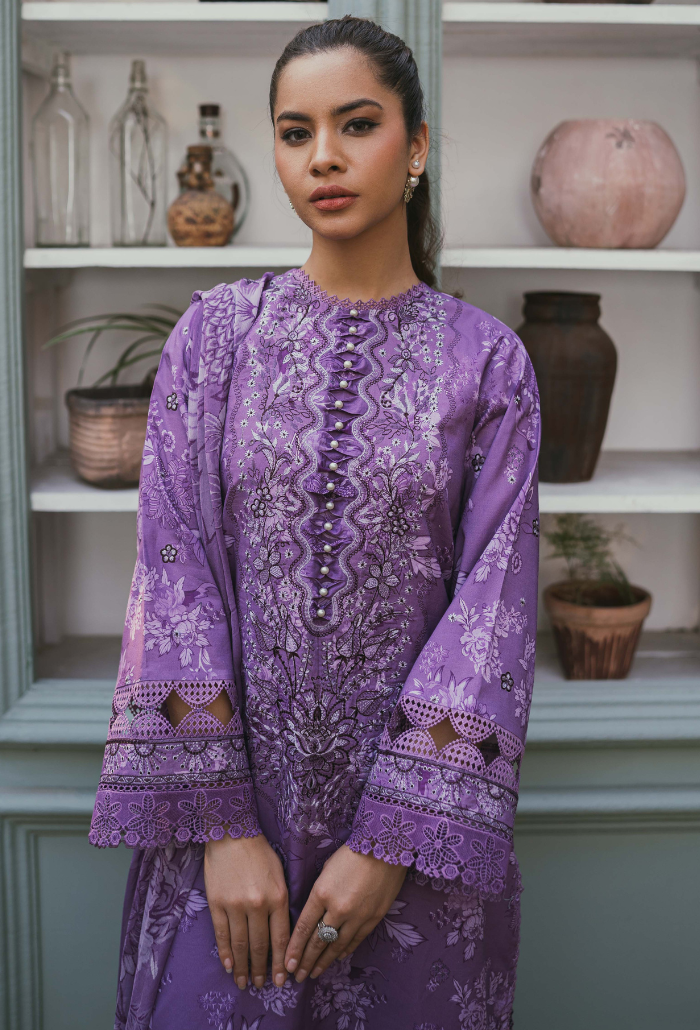 Humdum | Gardenia Lawn | D08