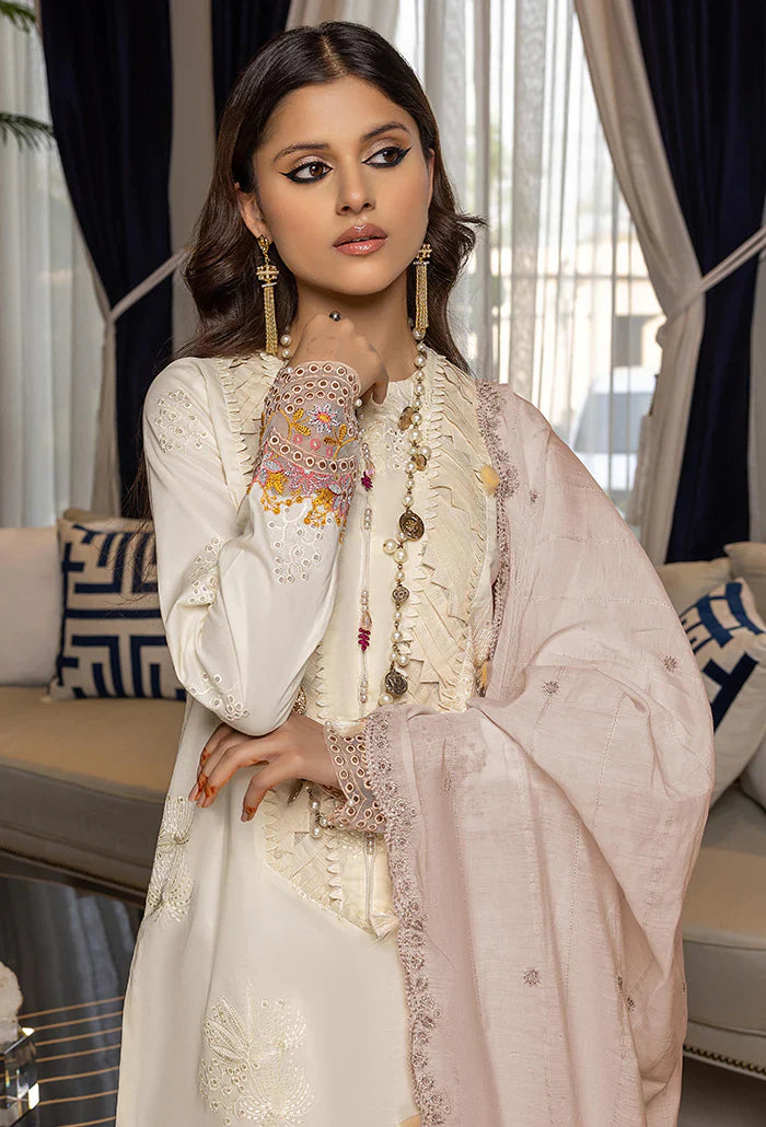 Humdum | Charlotte Chikankari Lawn | D04