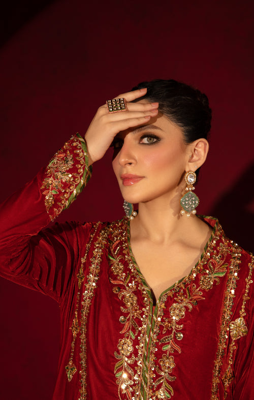 Maya | Raazi Velvet 24 | IMROZ