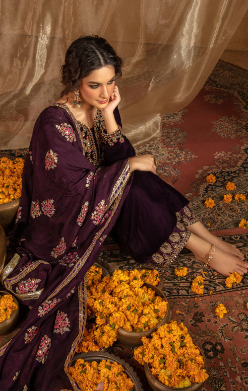 Maya | Raazi Velvet 24 | IBAARAT