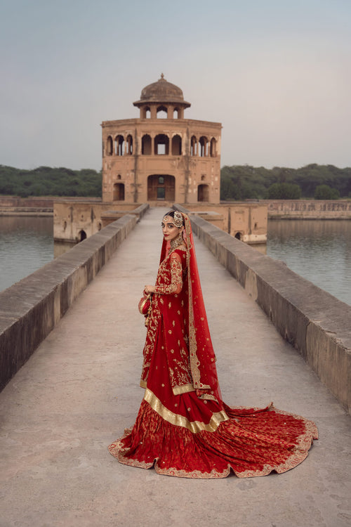 Maya | Wedding Formal Ulfat | SURKH