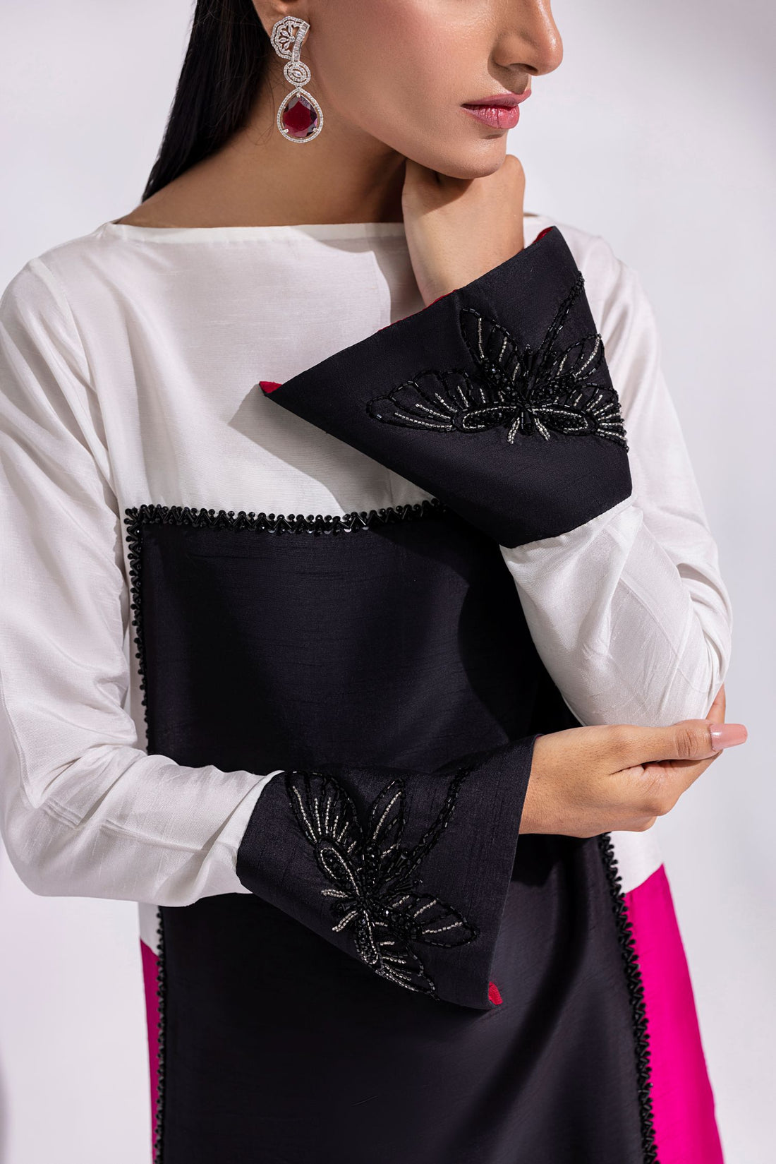 Amani | Aira Festive Wear | LYRA â Floor-Length Color Block Kaftan in Raw Silk