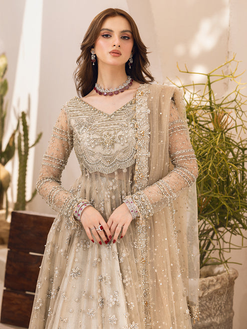 Epoque | Le Tresor Luxury Pret | ISABELLE