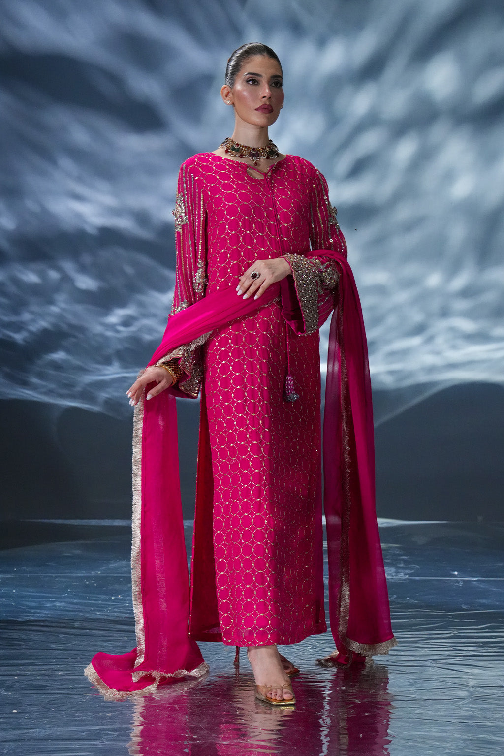 Amave | Oro Luxury Wear | AM-04