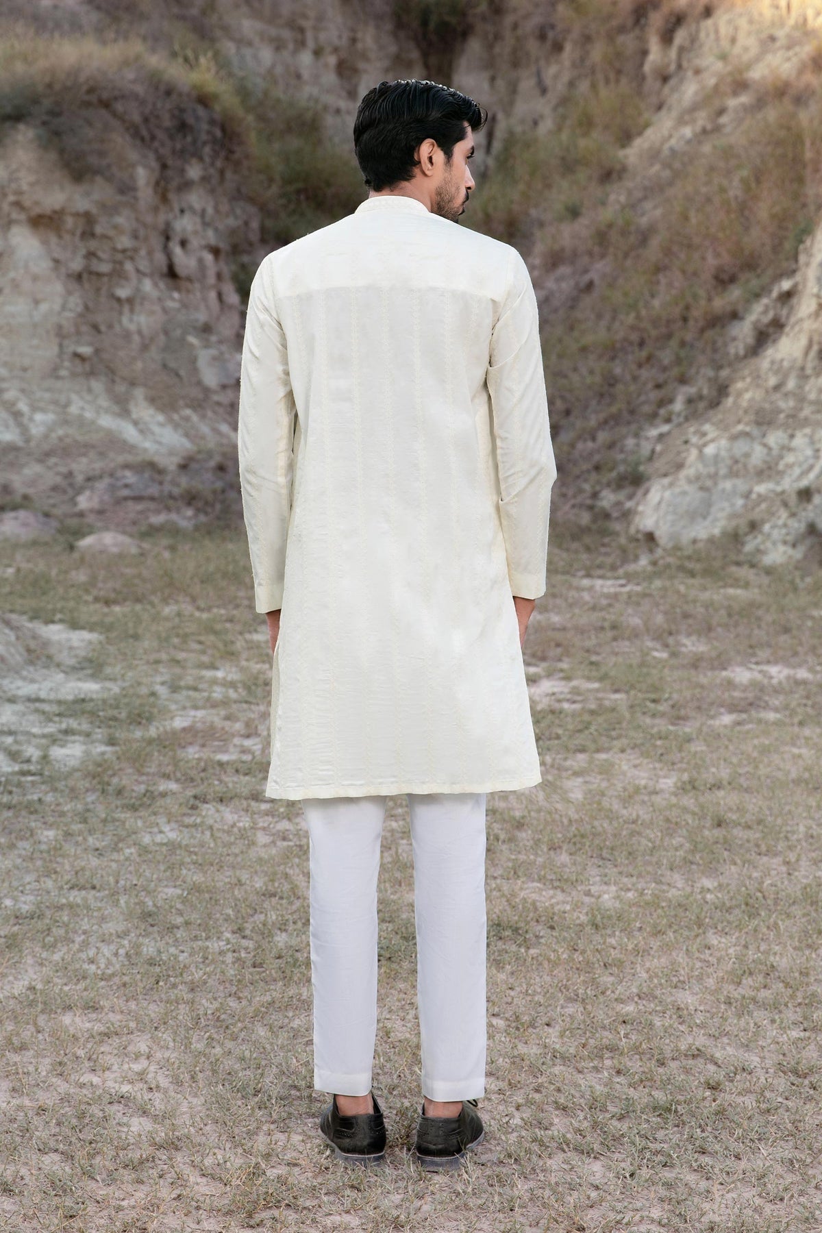 Pakistani Menswear | MARIA.B-GTS-W23-08