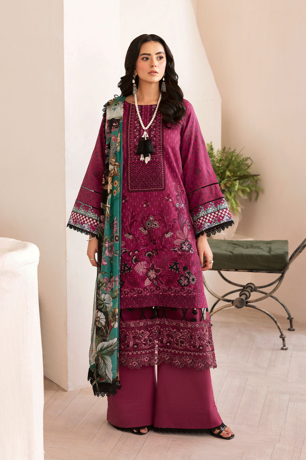 Ramsha | Mashaal Luxury Lawn | L-1402