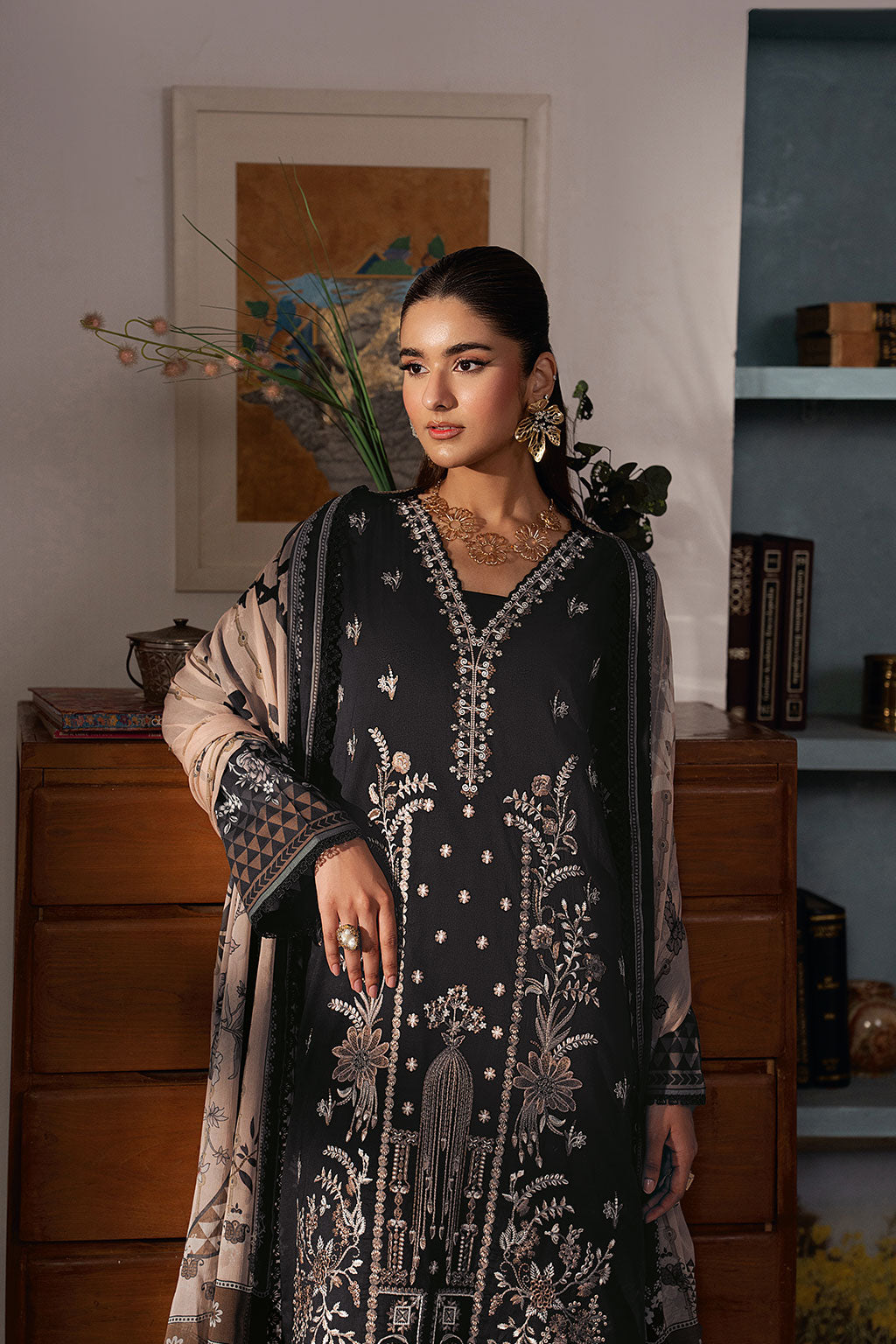 Ramsha | Mashal Luxury Lawn | L-1608