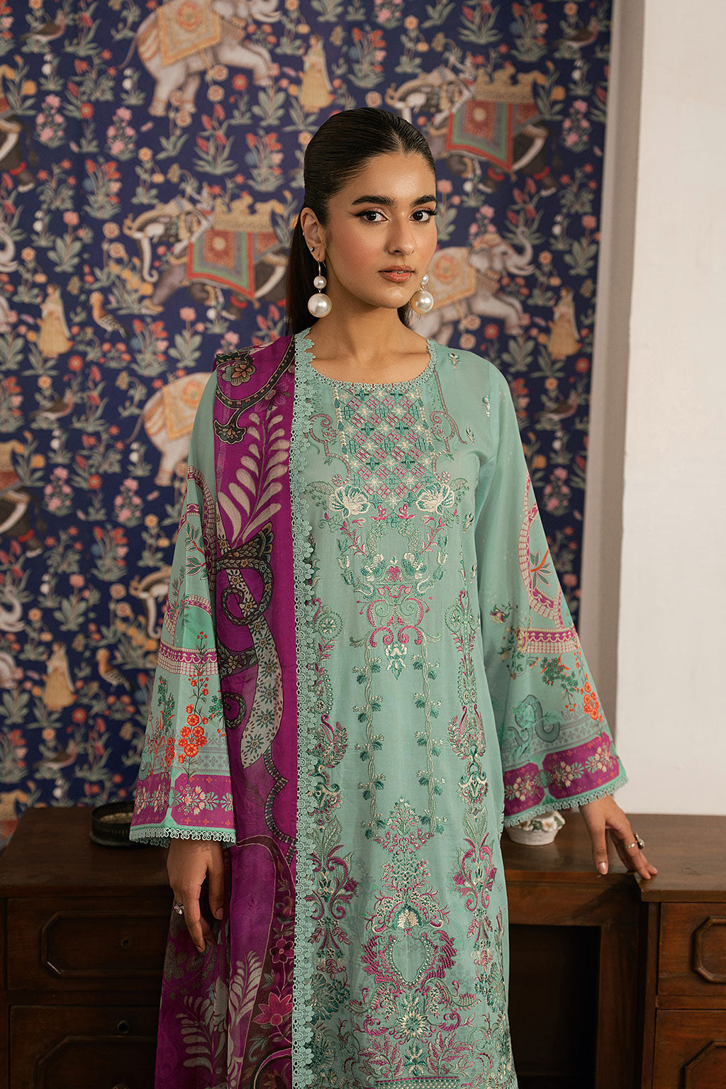 Ramsha | Mashal Luxury Lawn | L-1609