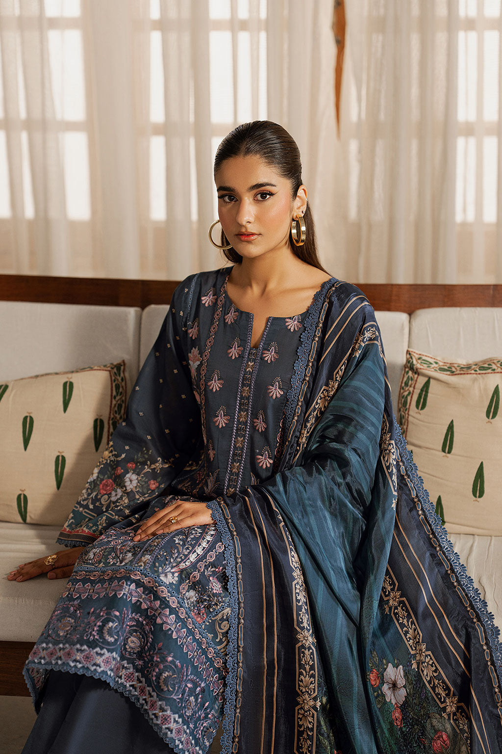 Ramsha | Mashal Luxury Lawn | L-1606