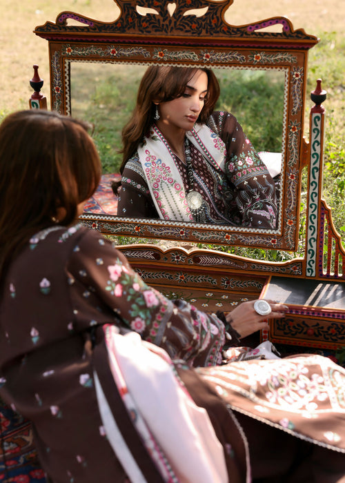 Sadaf Fawad Khan | Winter 25 | Mehroz