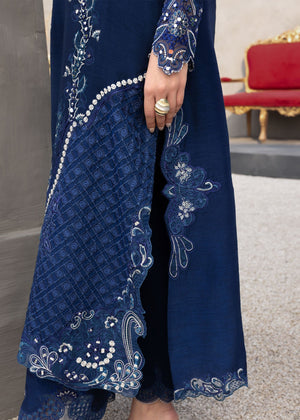 Saira Shakira | Nureh Luxe | Veloura