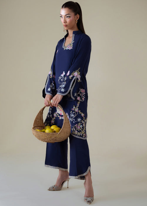 Saira Shakira | Basic Pret 25 | Dark Bloom