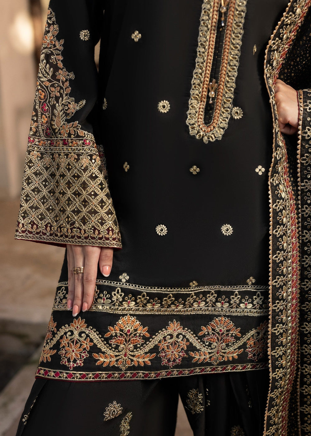 Diara Couture | Rangrez Luxe Pret | DF-48 - BLACK