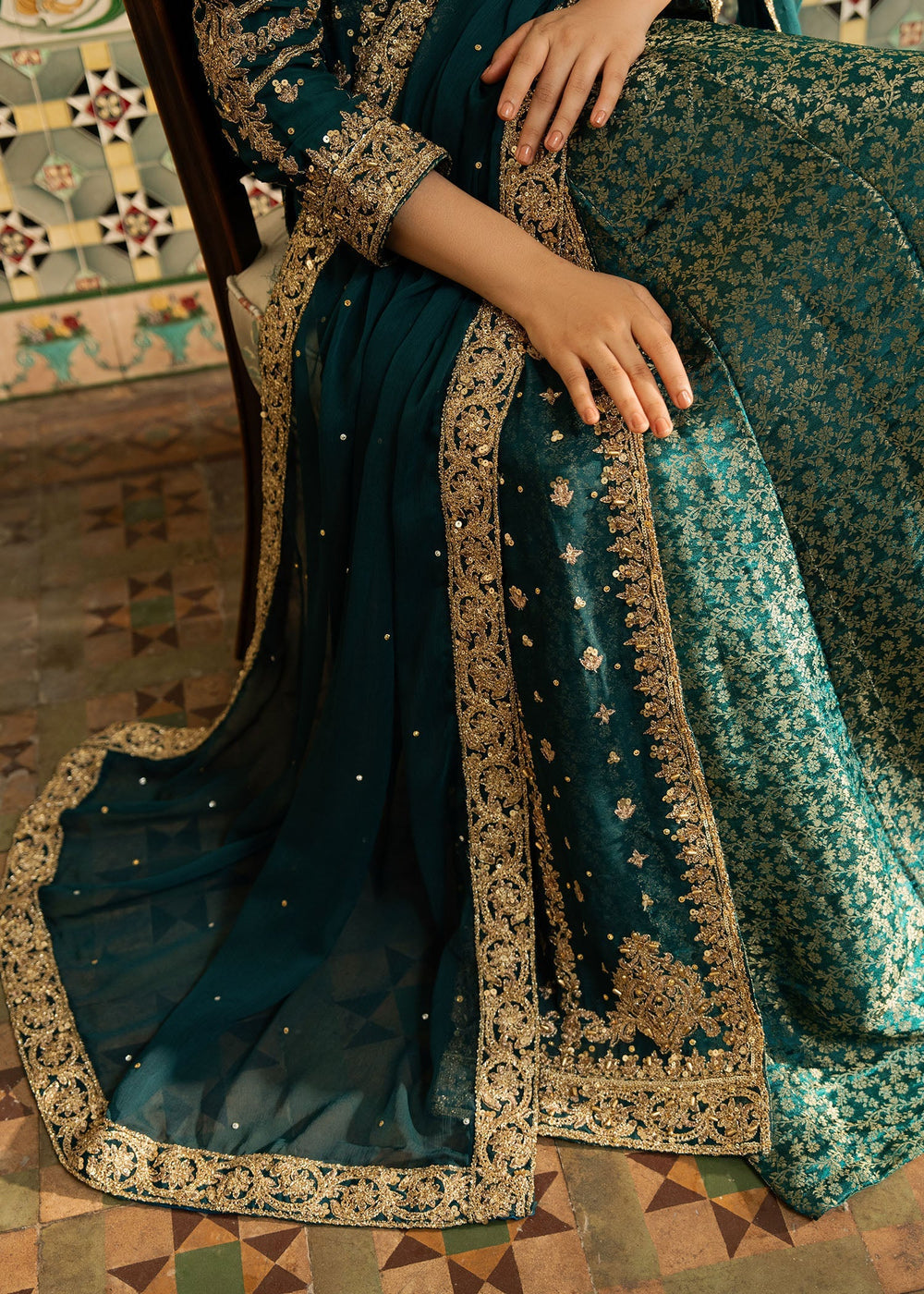 Haseens | Nawabzadi Formals | Raushan