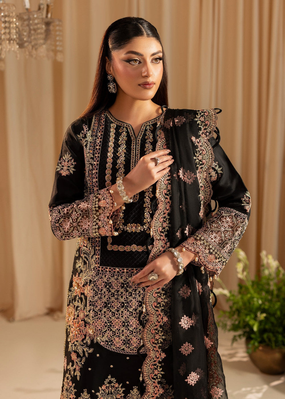 Diara Couture | Suave Formals | UN-01 - BLACK