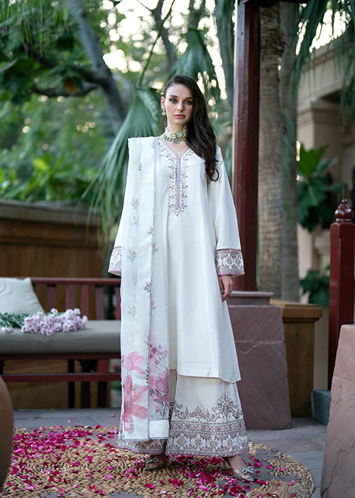 Mehak Yaqoob | Marvi Collection | Zhala