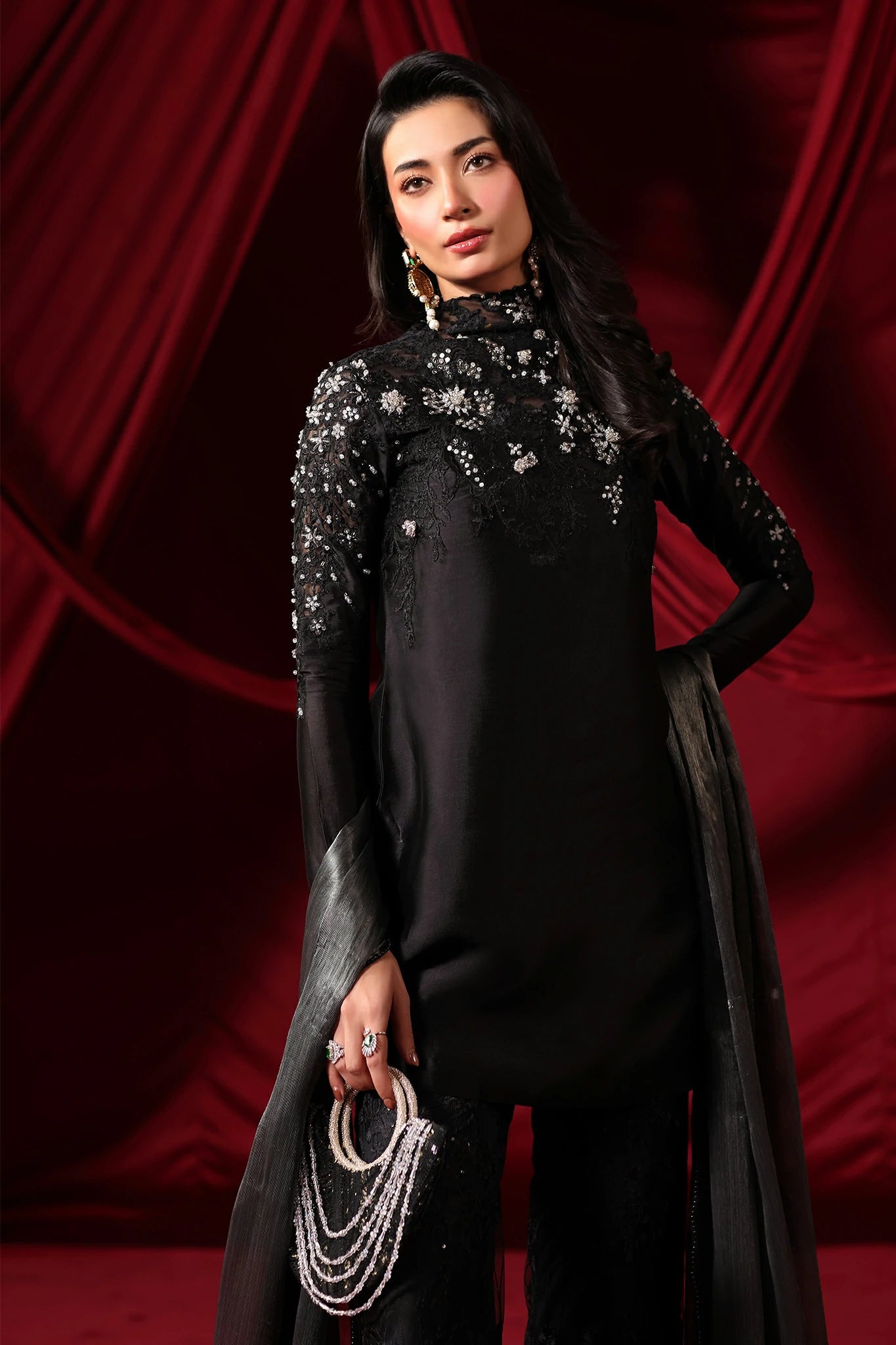 Musferah Saad | The Glamorous | Midnight Seduction