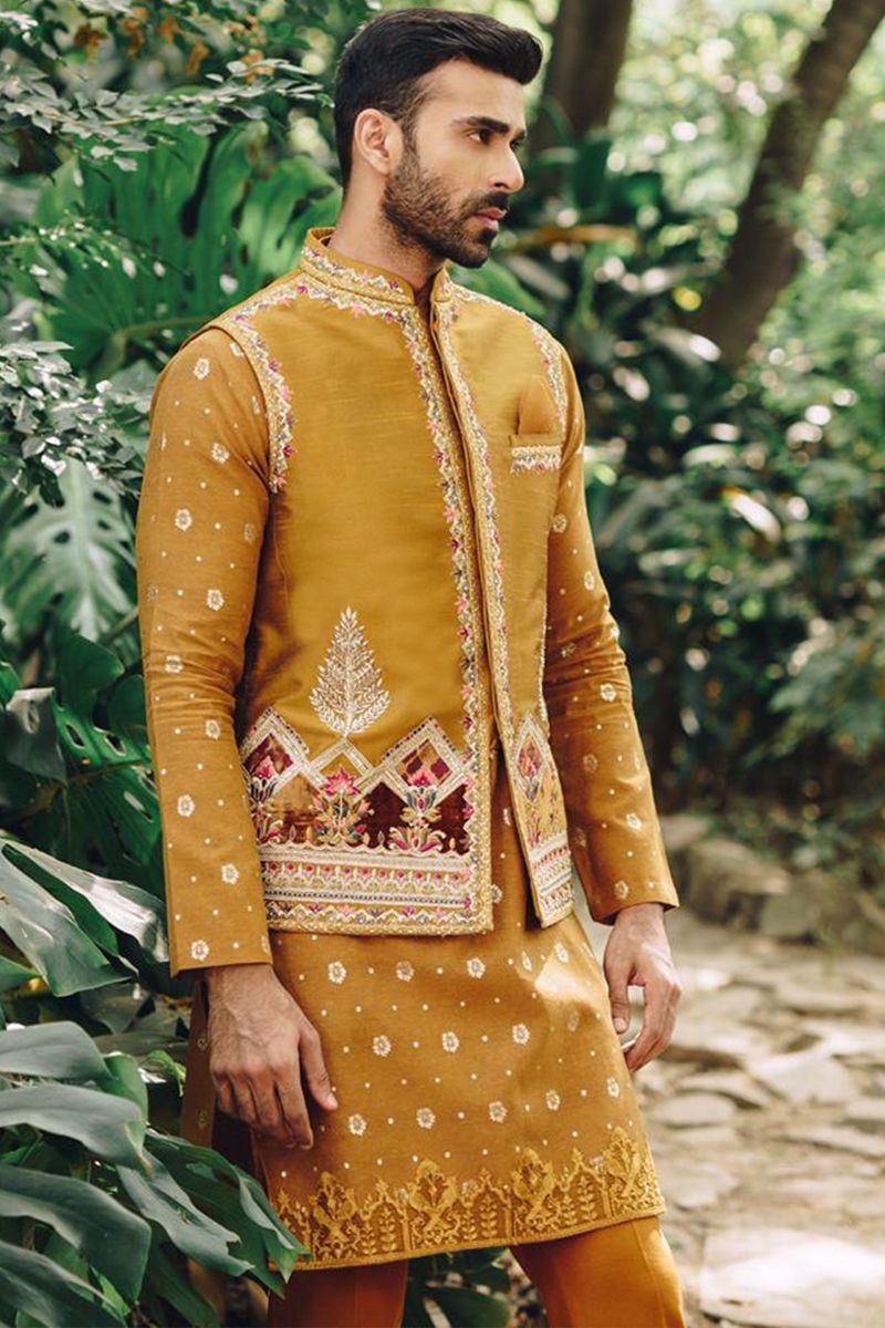 Pakistani Menswear | MNR-JALAL