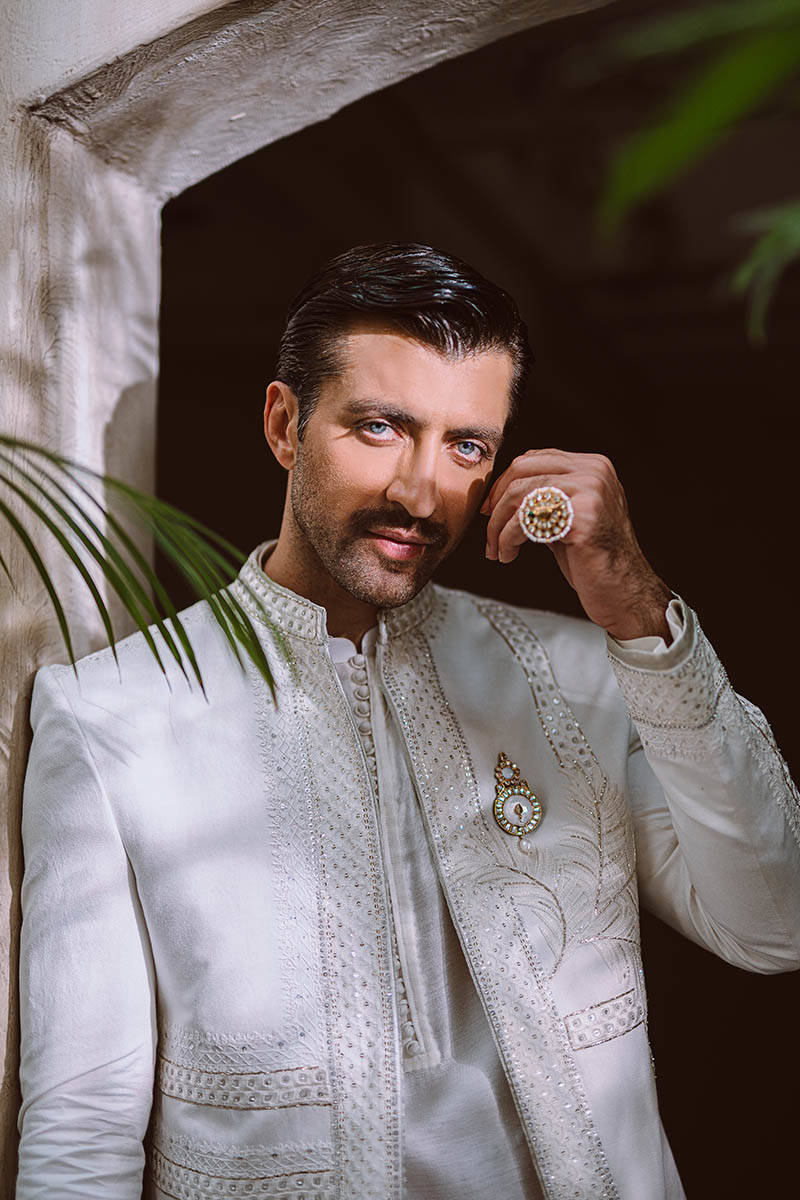 Pakistani Menswear | MNR-QAMAR