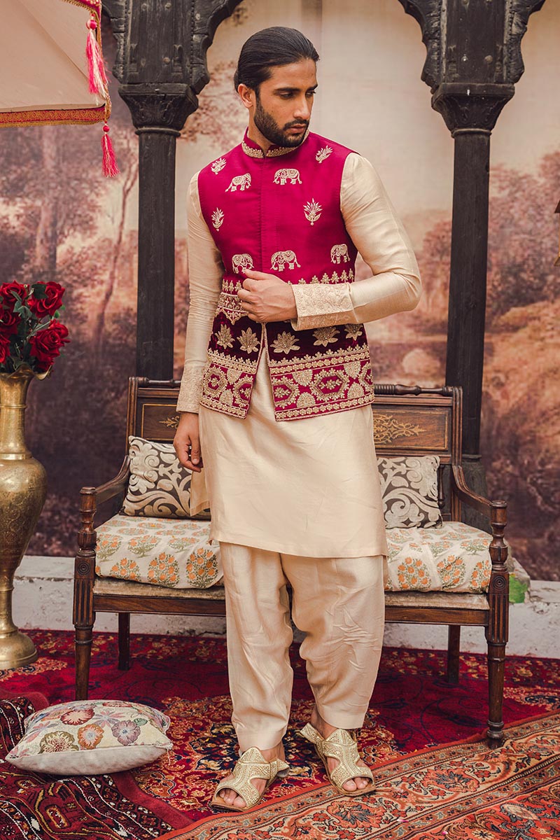 Pakistani Menswear | MNR-SISTAAN