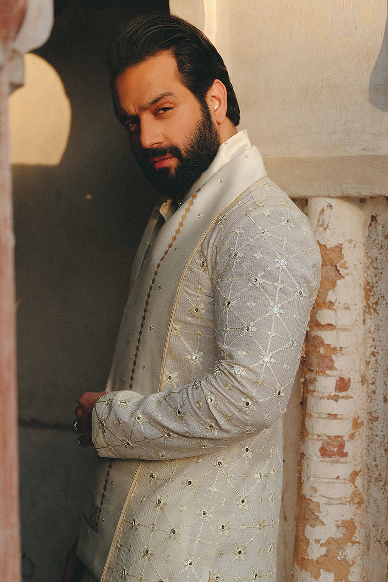 Pakistani Menswear | MNR-BABU