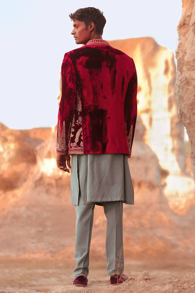 Pakistani Menswear | MNR-PATOKI