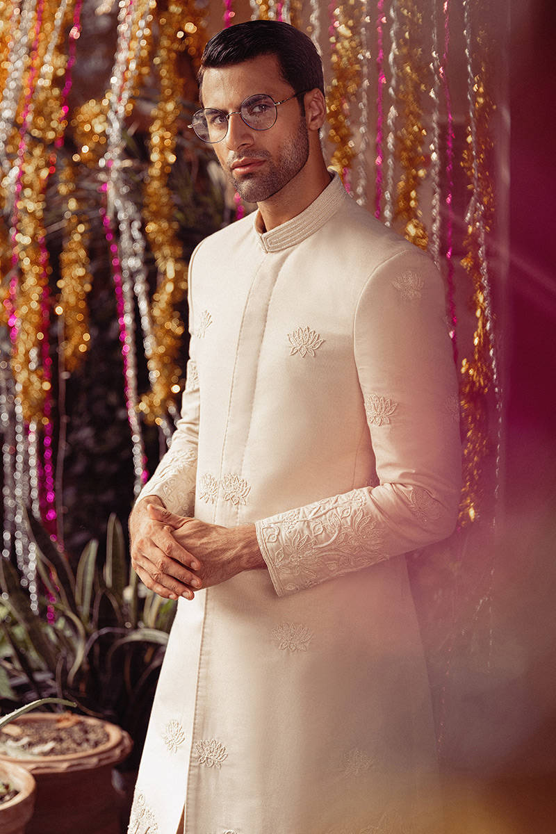 Pakistani Menswear | MNR-FARID
