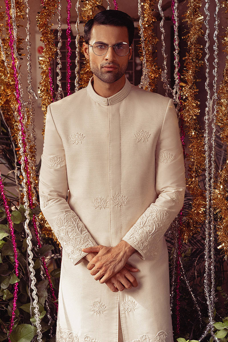 Pakistani Menswear | MNR-FARID