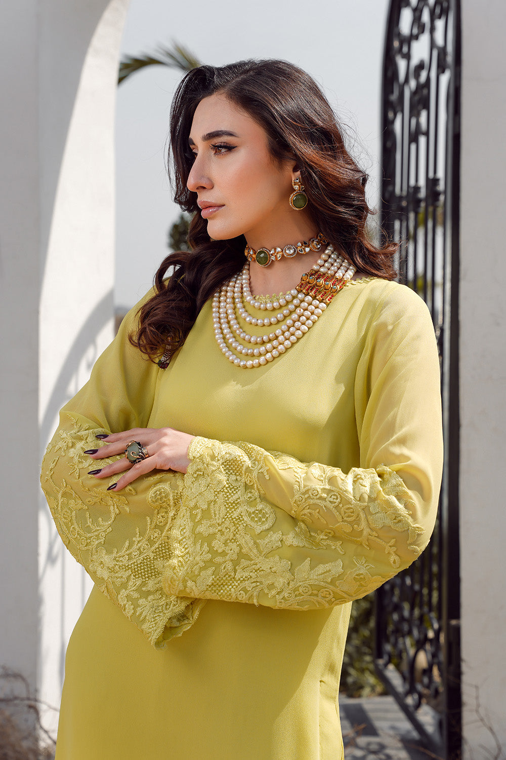 Nilofer Shahid | Verve Summer 24 | Evara (3pc) â Verve SS 24