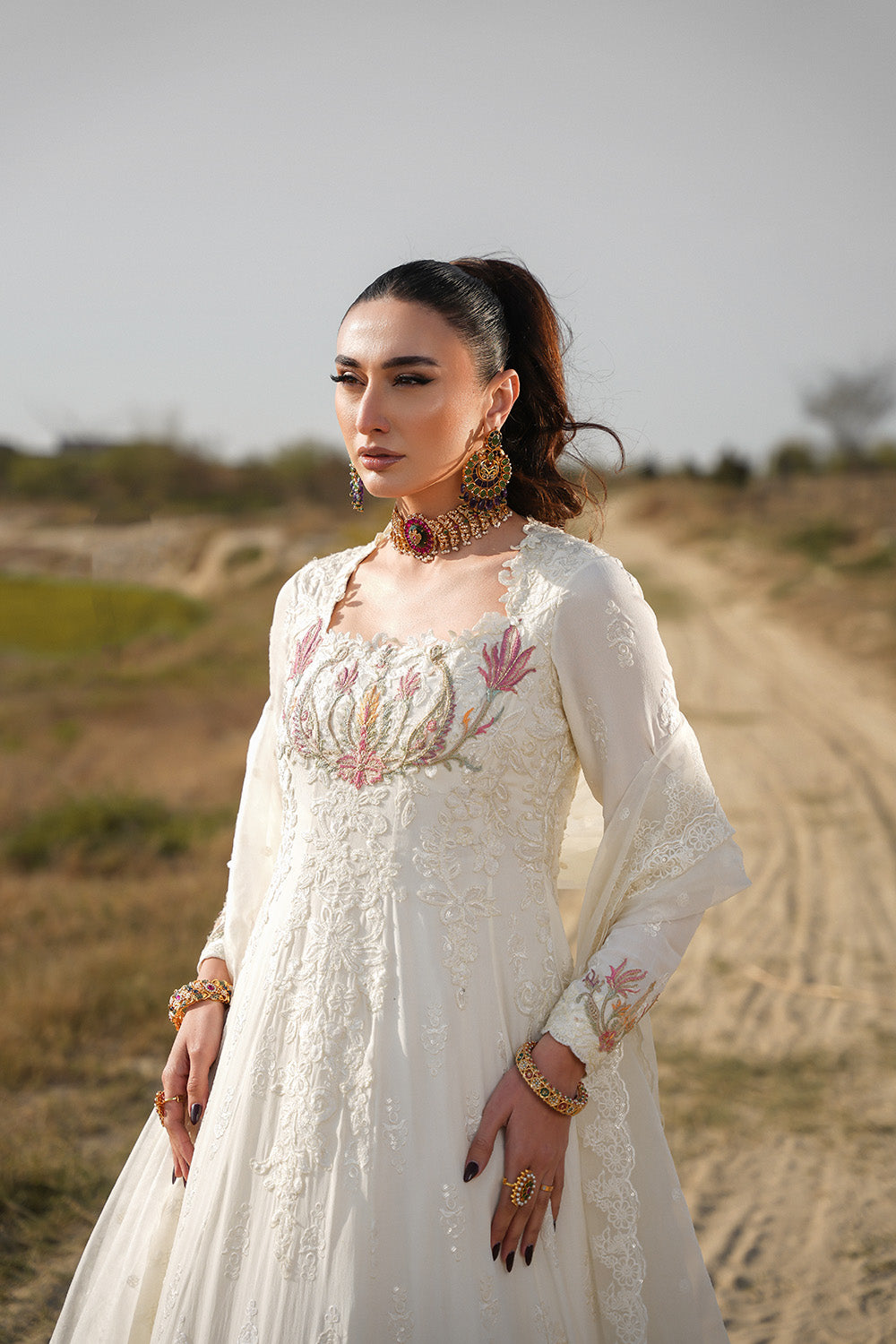 Nilofer Shahid | Verve Summer 24 | Kaira â Verve SS 24