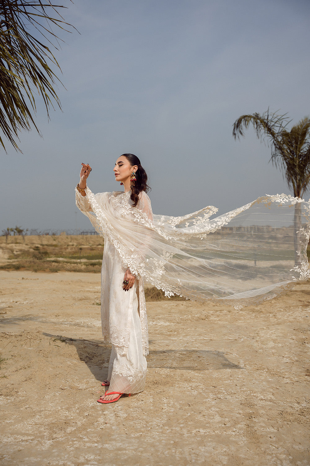 Nilofer Shahid | Verve Summer 24 | Anastasia (3pc) â Verve SS 24