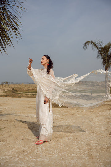 Nilofer Shahid | Verve Summer 24 | Anastasia (3pc) â Verve SS 24