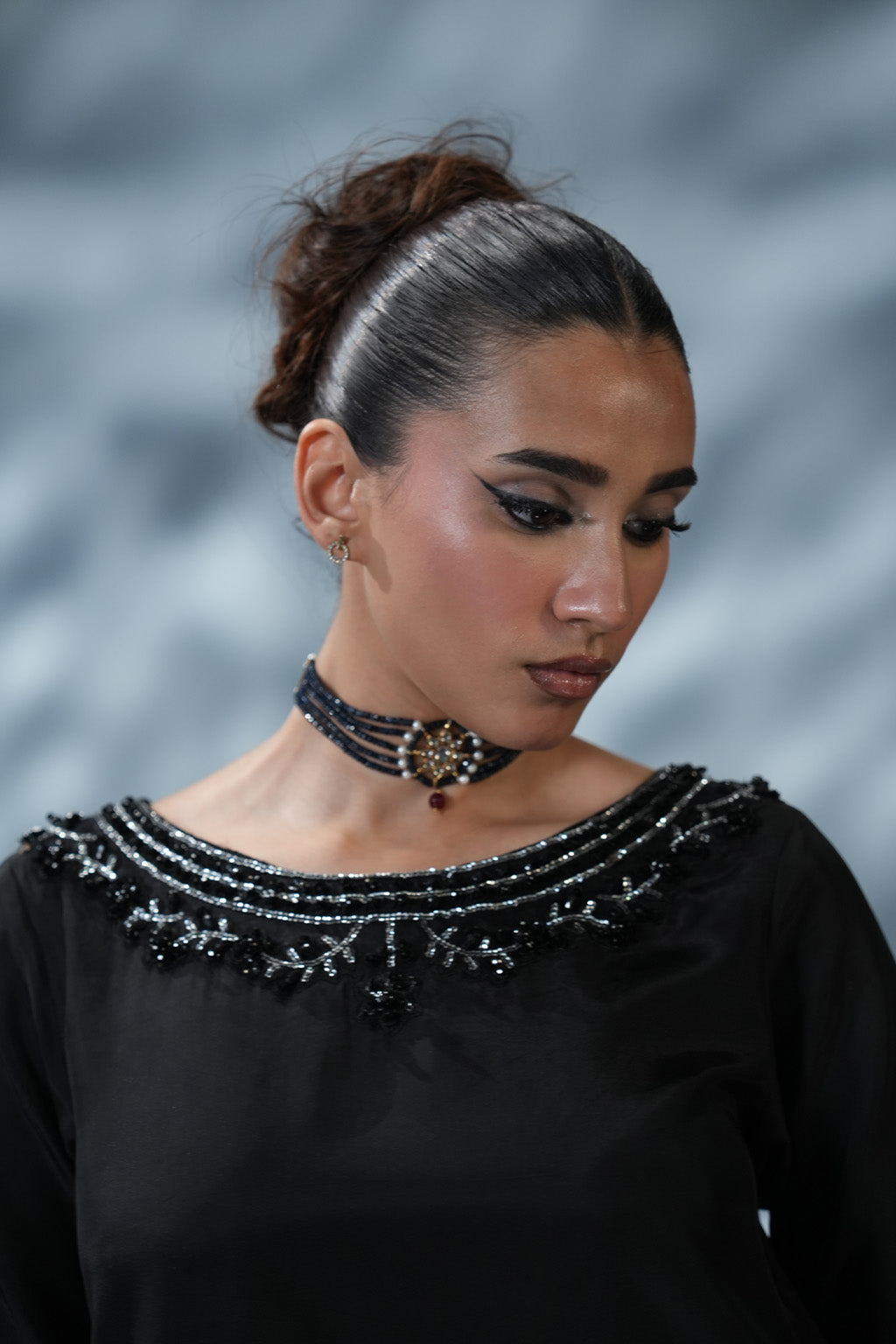 Amave | Oro Luxury Wear | AM-02