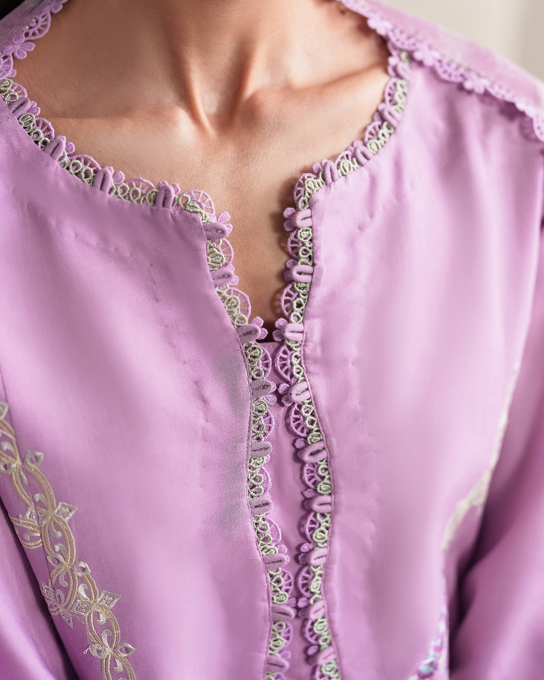 Neeshay | Whispers of Summer Luxury Lawn | EVIE
