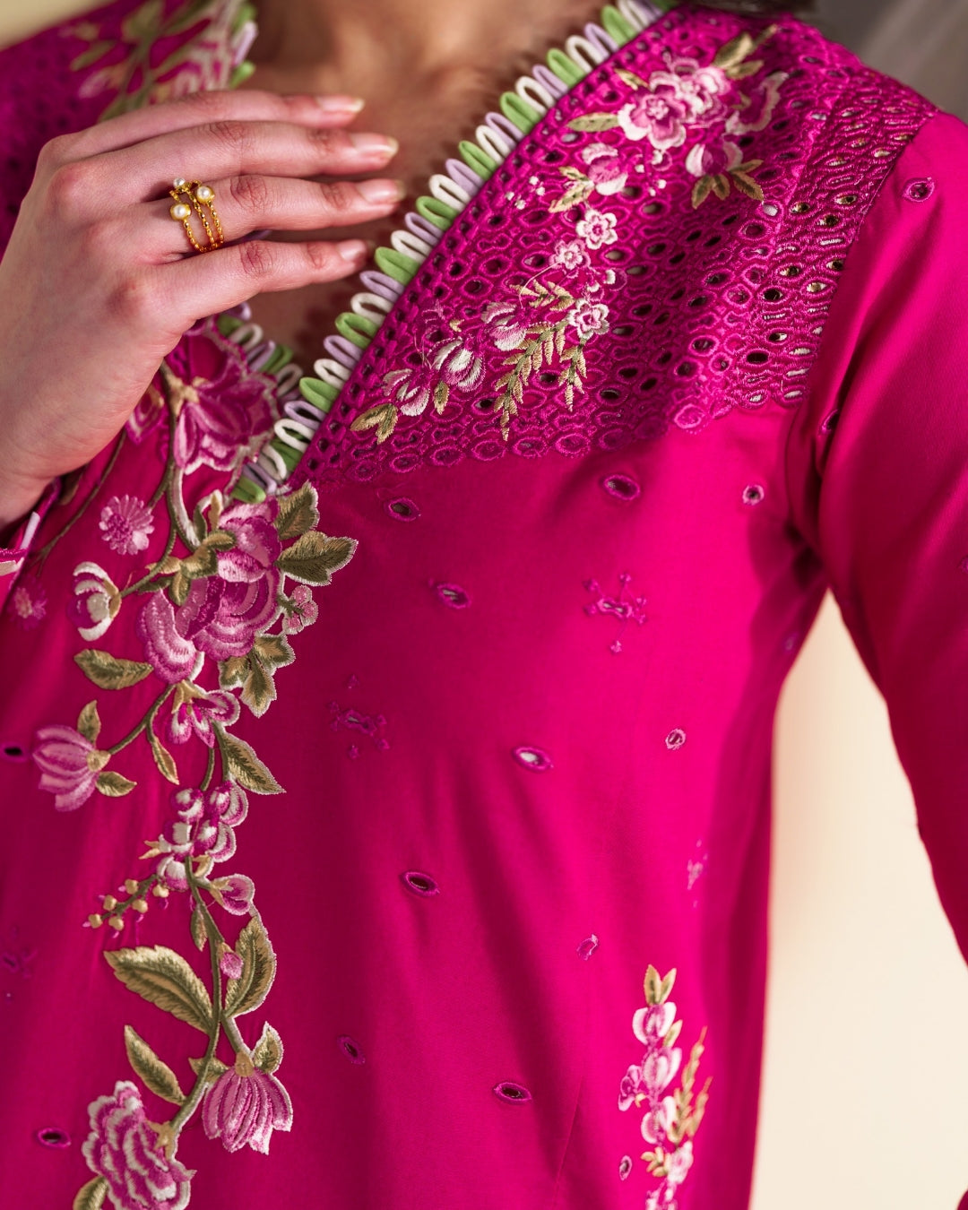Neeshay | Whispers of Summer Luxury Lawn | CECILY