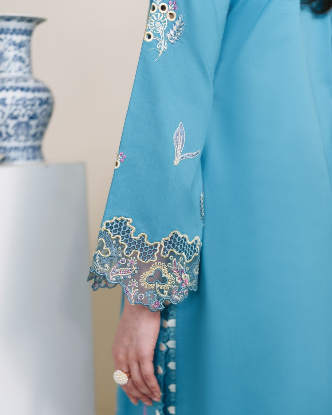 Neeshay | Whispers of Summer Luxury Lawn | SKYLA