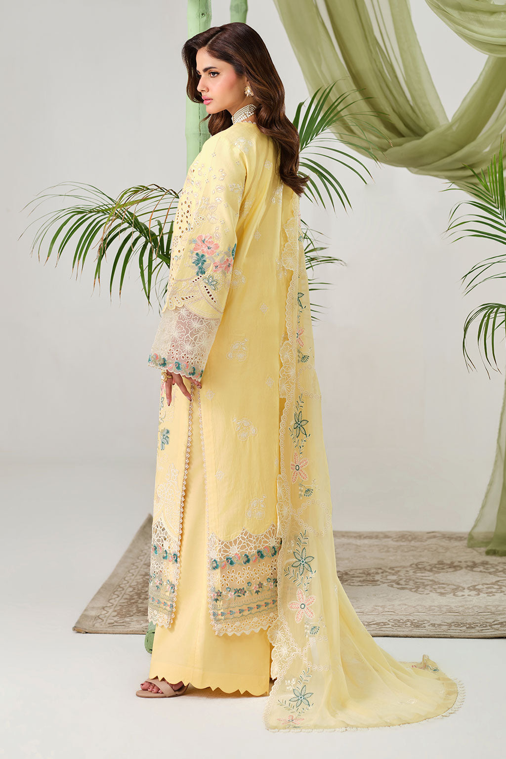 Ramsha | Riwayat Lawn Collection |Y-1506