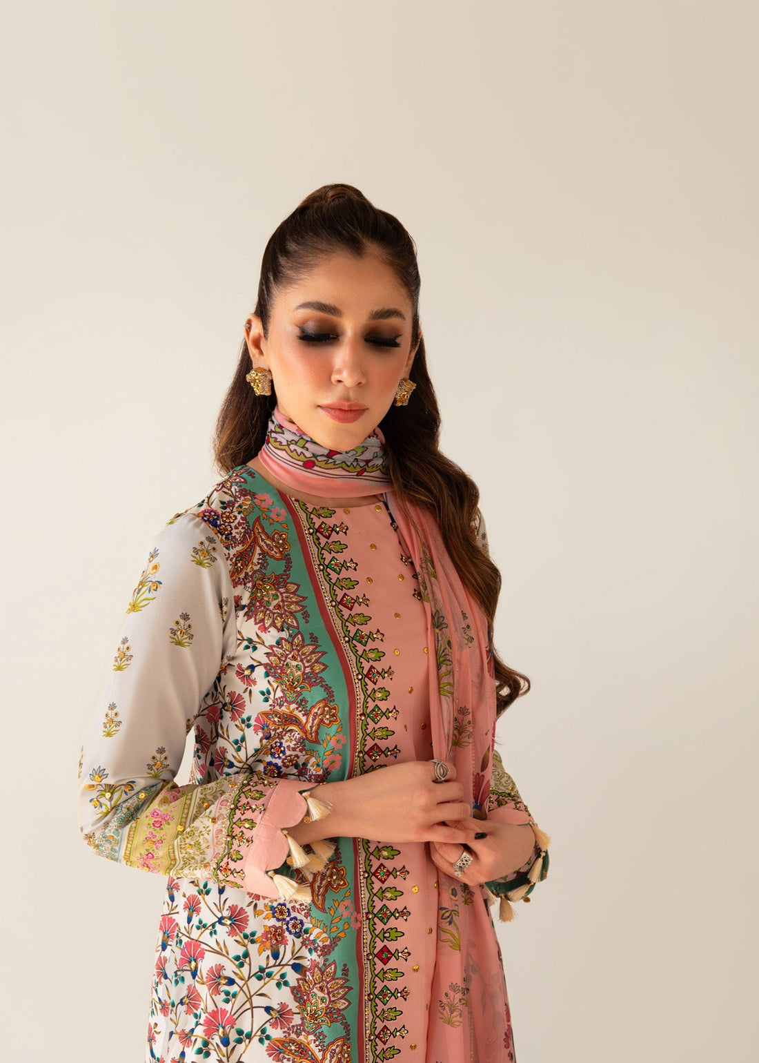 Sammy K | Bahar Formals | GUL E QASADI