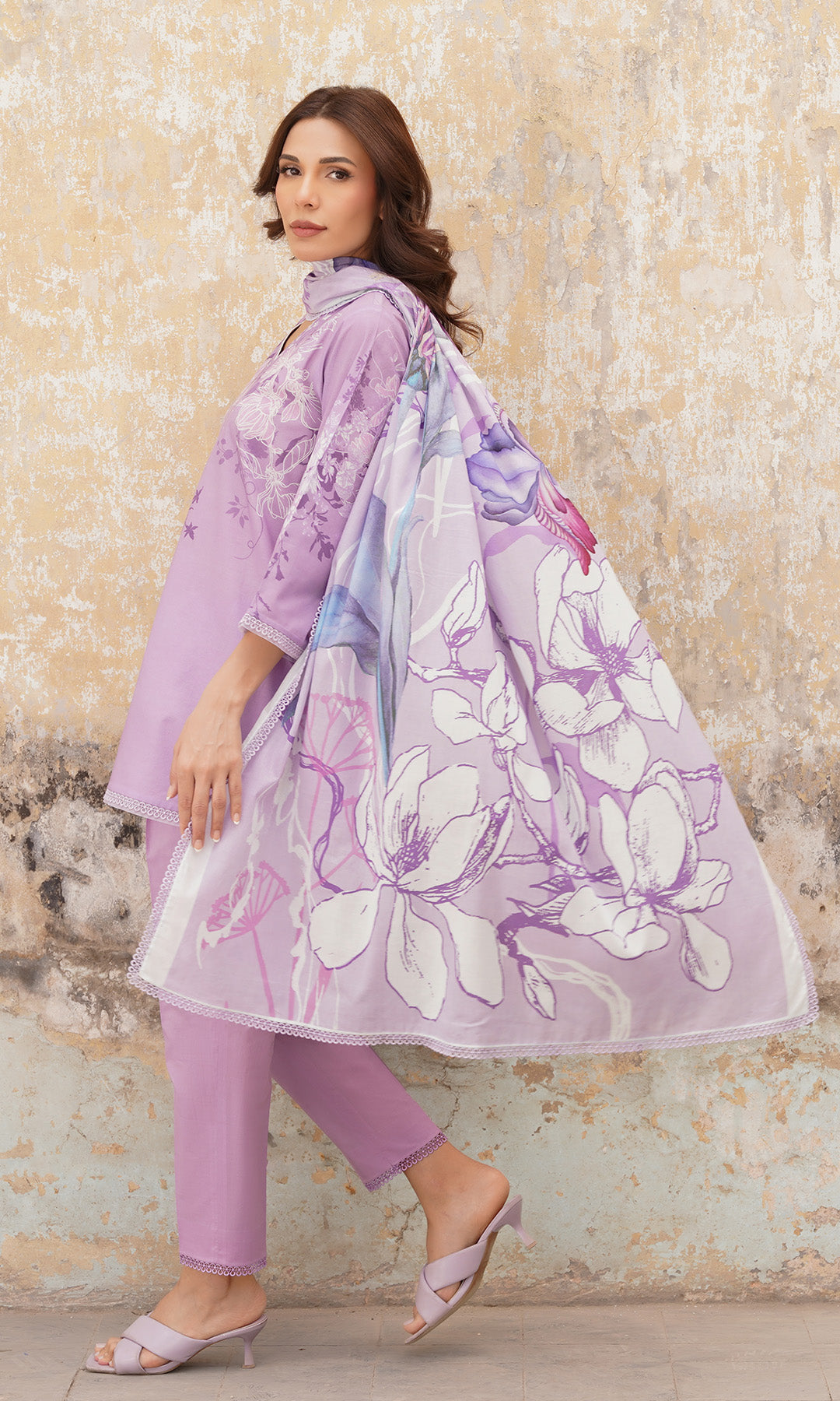 Sahar | Selene Vol 2 | Lilac Muse
