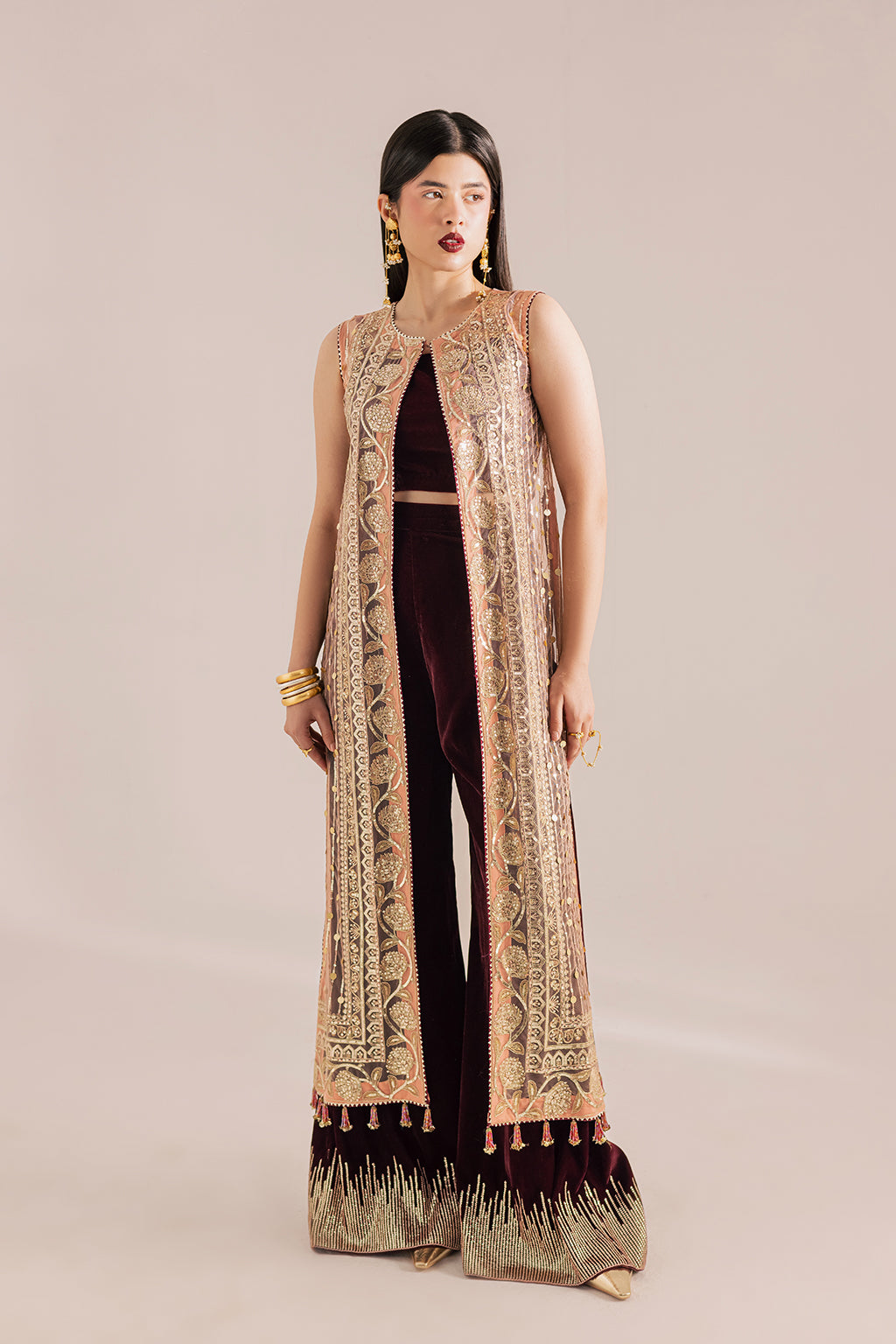 Vanya | Velvet Muse | KV-64