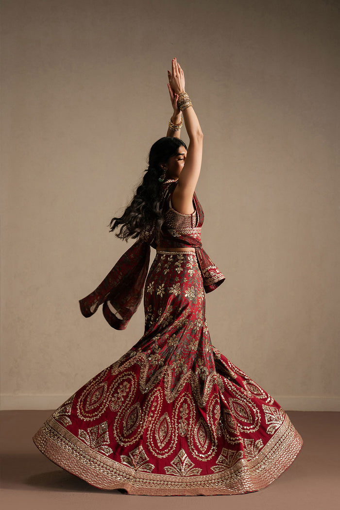 Ayzel | Qurbat Silk Festive 26 | Taaruf