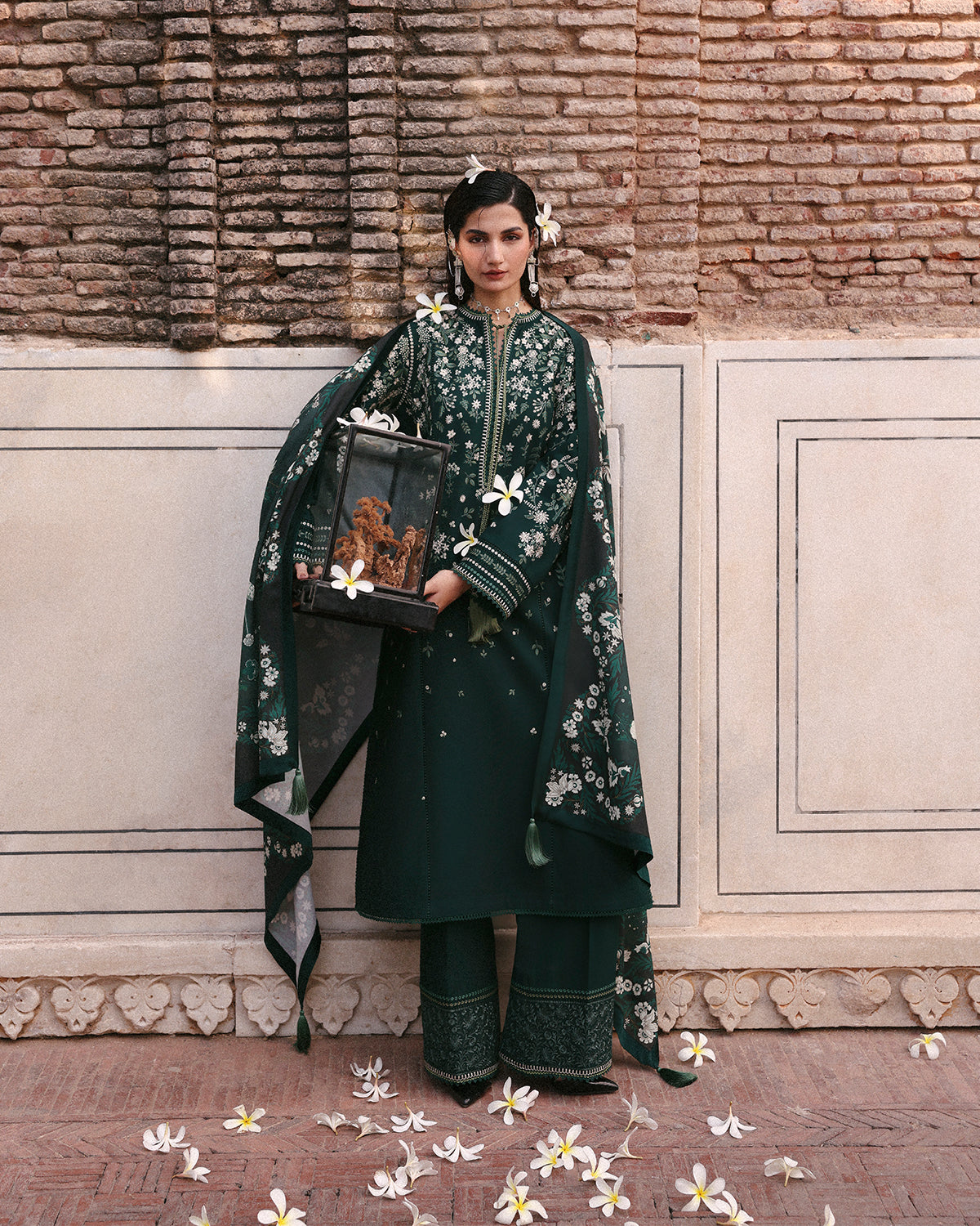 Jugnu | Khaddar 25 | Bita