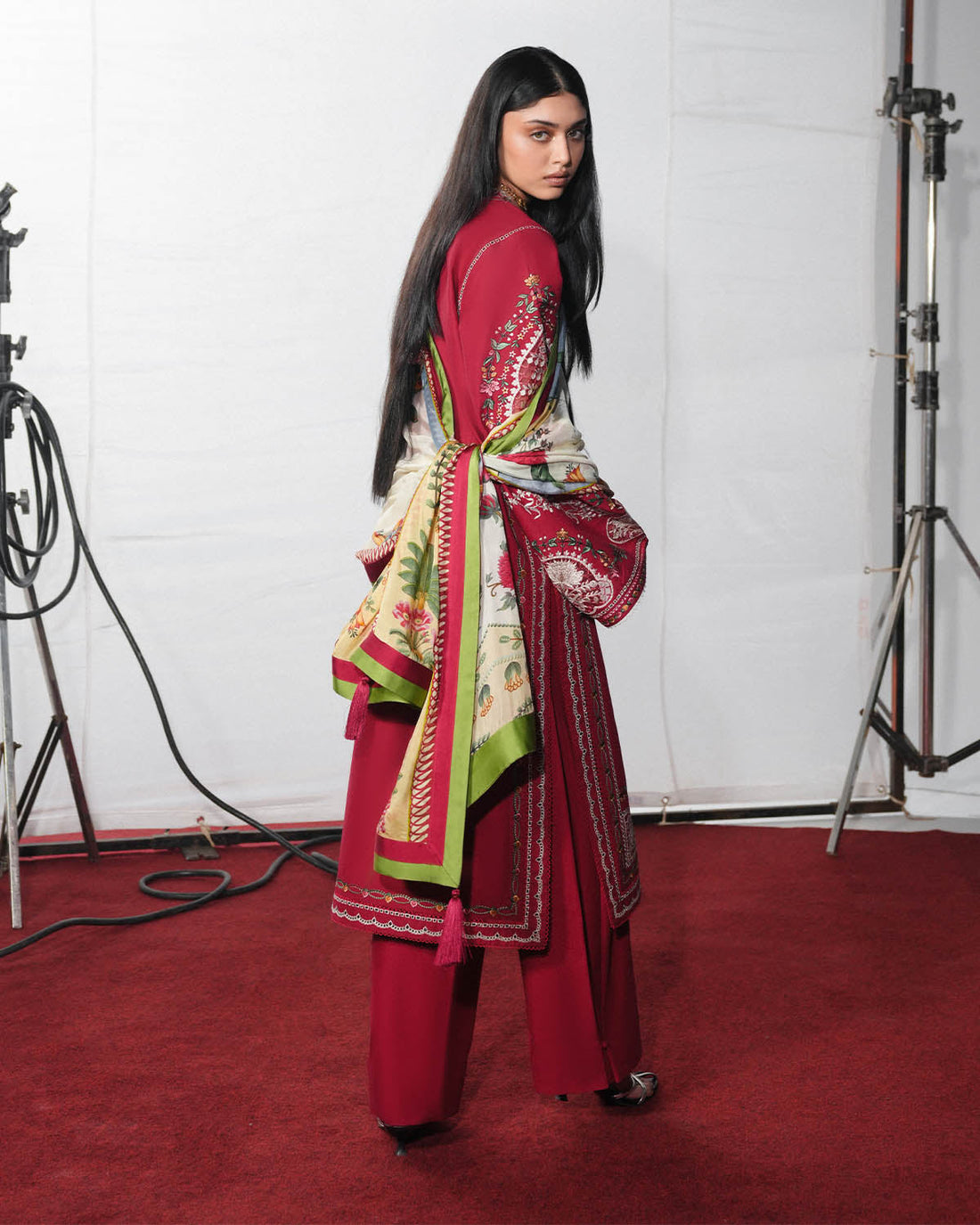 Jugnu Lahore | The Reserved View SS Edit | Diryaz