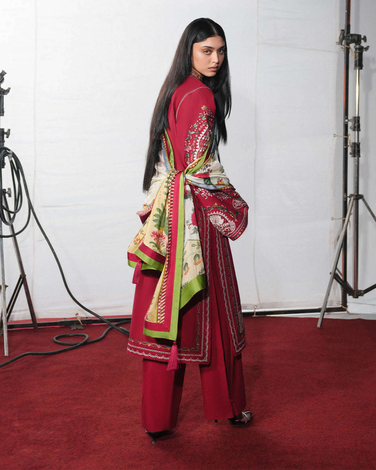 Jugnu Lahore | The Reserved View SS Edit | Diryaz
