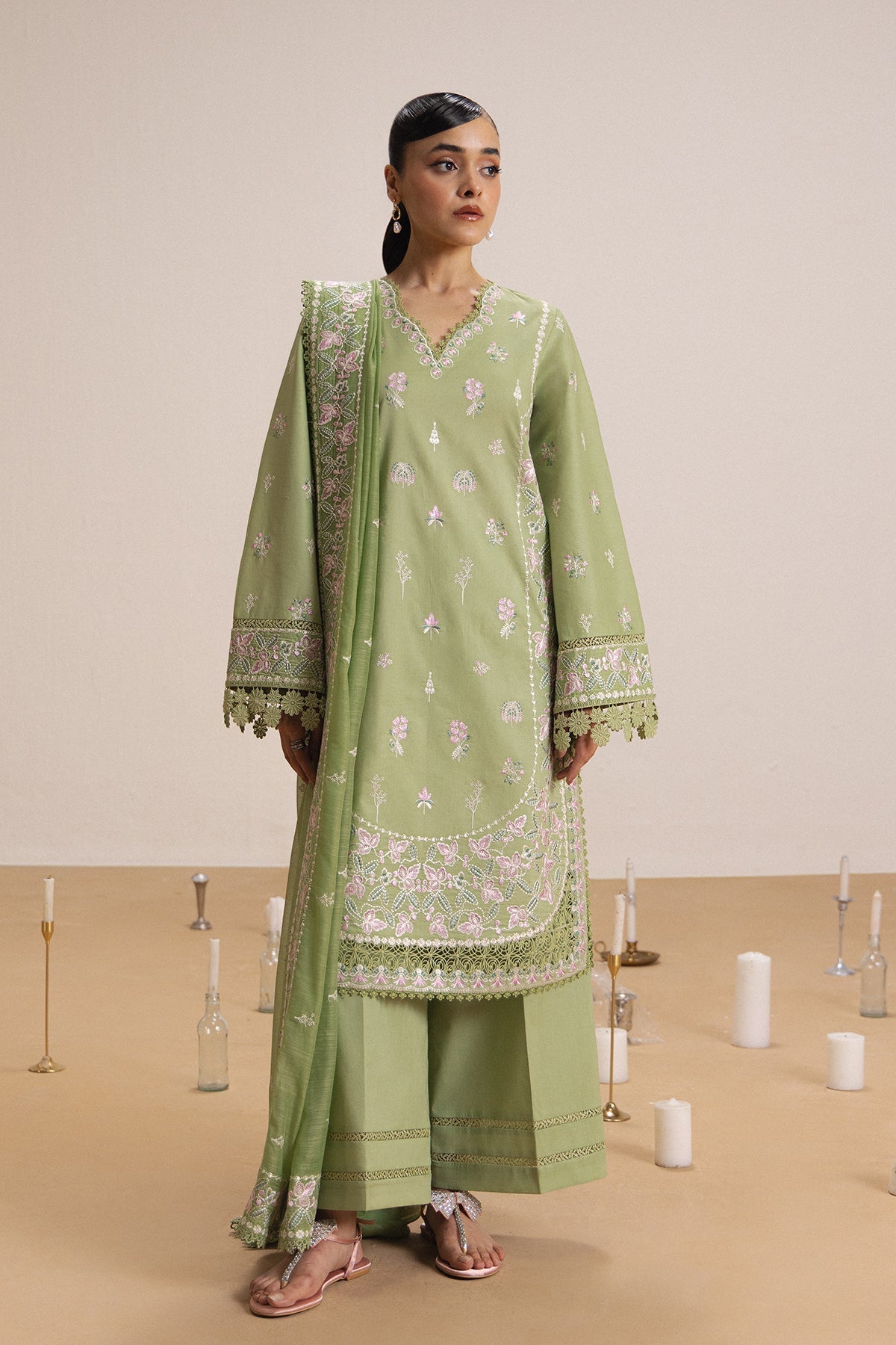 Afrozeh | Basic Pret 26 RTW | NACRE