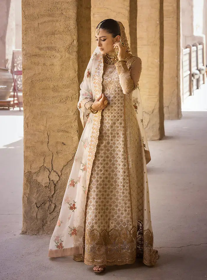 Zainab Chottani | Wedding Festive 23 | Heer